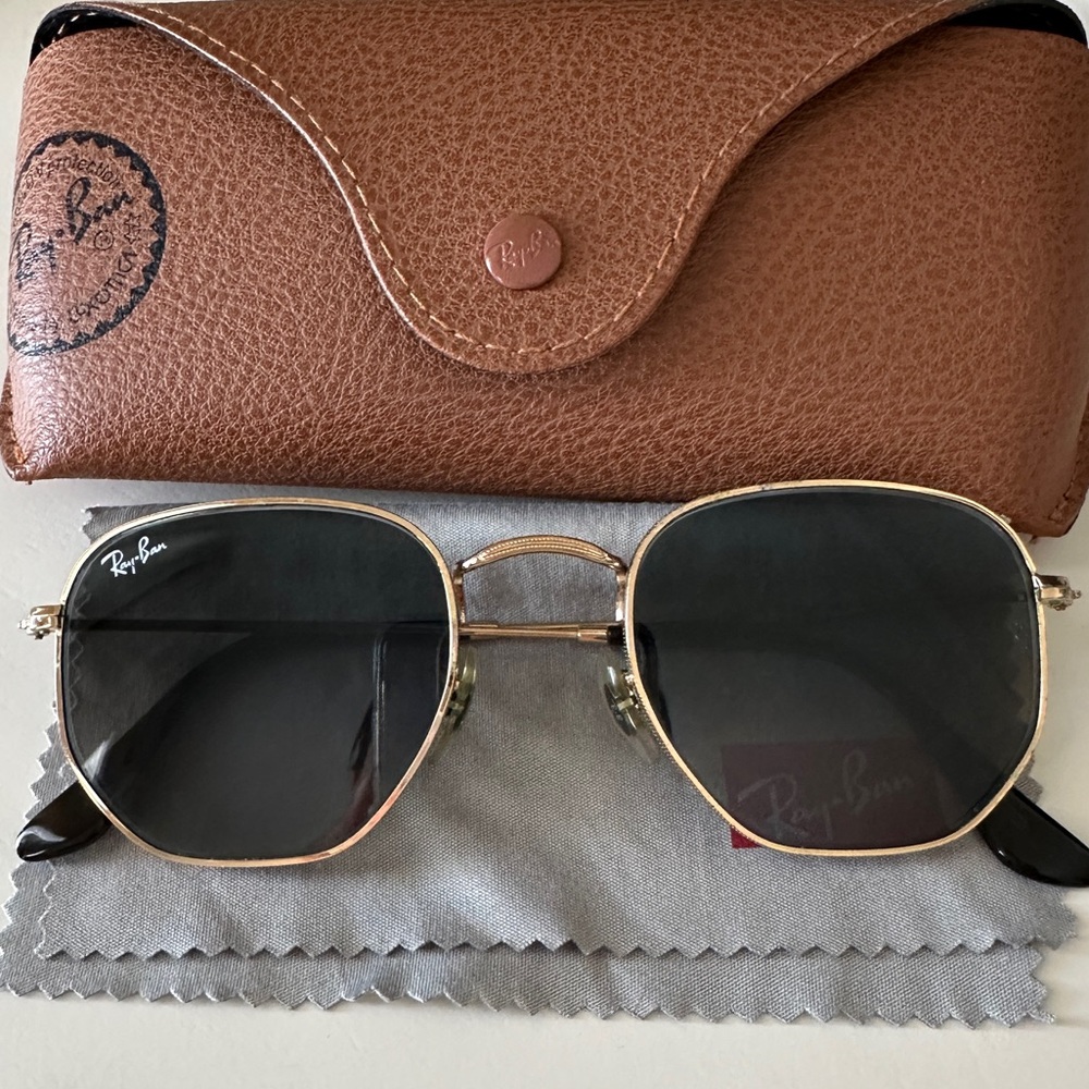 Ray-Ban Hexagonal Gold Frame Sunglasses RB3548N 51-21-145